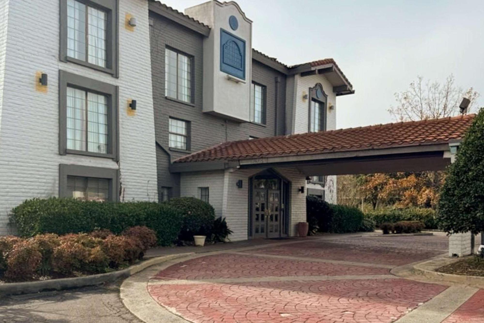 Days Inn By Wyndham Augusta Washington Rd Extérieur photo